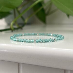 Minimalist Handmade Apatite Gemstone & 925 Sterling Silver Bracelet 💜